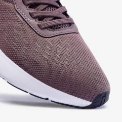 Kalenji CHAUSSURES DE RUNNING FEMME JOGFLOW 100.1 VIOLET FONCE 10 Kalenji CHAUSSURES DE RUNNING FEMME JOGFLOW 100.1 VIOLET FONCE -CourseKalenji chaussures de running femme jogflow 1001 violet fonce 3