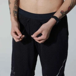 SHORT LONG 2 EN 1 DE RUNNING HOMME RESPIRANT KALENJI DRY + BREATH NOIR -CourseKalenji short long 2 en 1 de running homme respirant kalenji dry breath noir 4